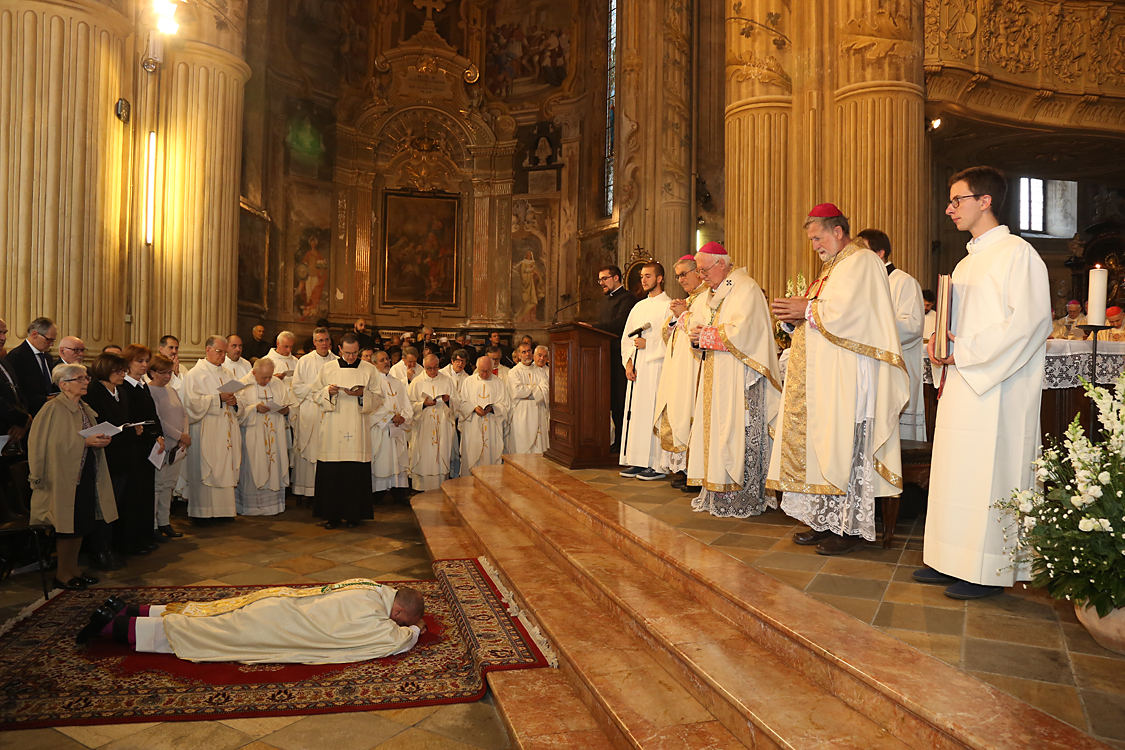 Monsignor Marco Prastaro Vescovo di Asti_195.jpg